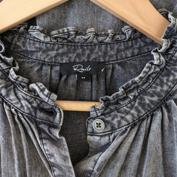 *SOLD* Rails "Camille" Top - Picture 4 of 7